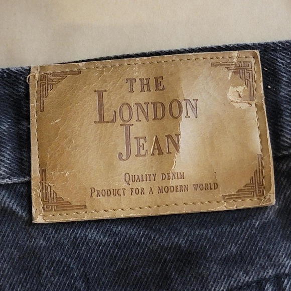 VTG Highwaist Black Denim Jeans - Picture 9 of 10